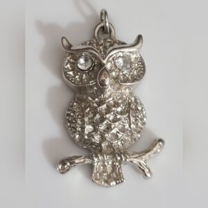 Vintage y2k owl necklace pendant Rhinestone eyes silver tone